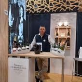 La semaine dernière, nous avons participé pour la première fois au salon Wine Paris.
Cette 6ème édition a atteint de nombreux records :
➡️ 52 622 visiteurs venus de 154 pays (+28 % par rapport à 2024) 
➡️ plus de 5 300 producteurs de 54 pays,

Nous avons choisi de participer à ce salon sous la bannière collective du Syndicat Général des Vignerons, « @champagnedevignerons » que nous remercions pour la qualité de leur prestation.

À l’année prochaine ! 🚀

#WineParis #Champagne #Champagnetasting