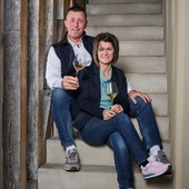 2026 commence, et avec elle de nouvelles perspectives ✨

Nous aurons  le plaisir de participer au salon Wine Paris, en février prochain.
Un rendez-vous incontournable pour présenter nos champagnes et échanger autour de notre terroir de la Côte des Bar.
📅 WineParis – 9 au 11 Février 2026 Stand 7.3 N°95
👉 Nous serons ravis de vous rencontrer et de partager un moment autour de nos champagnes.

N’hésitez pas à nous contacter directement à contact@champagnemarin.fr pour convenir d’un rendez vous.

Credit photo :  @olivier_frajman_photographe 

#champagnemarin  #vallledelasarce #cotedesbartourisme #vigneronindependant
 #champagnedevigneron